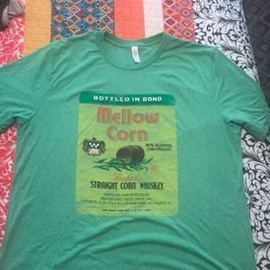 Men’s Whiskey/Bourbon T-shirts XL brand new